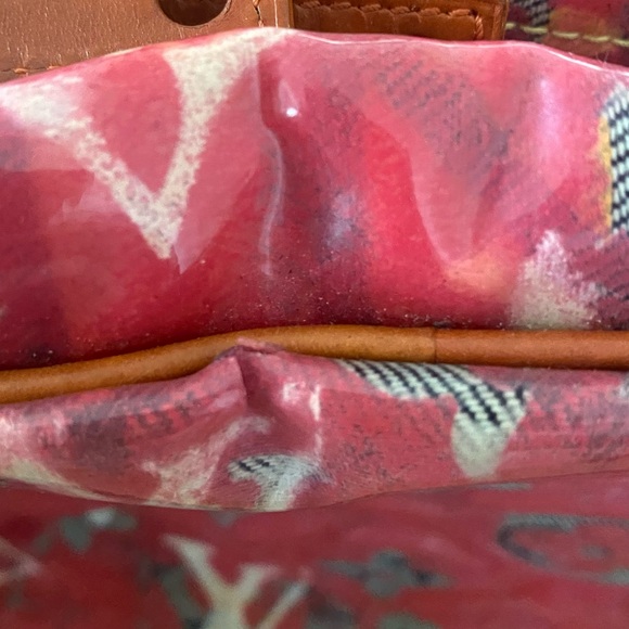 Vintage Louis Vuitton patent coated bag - Picture 7 of 15